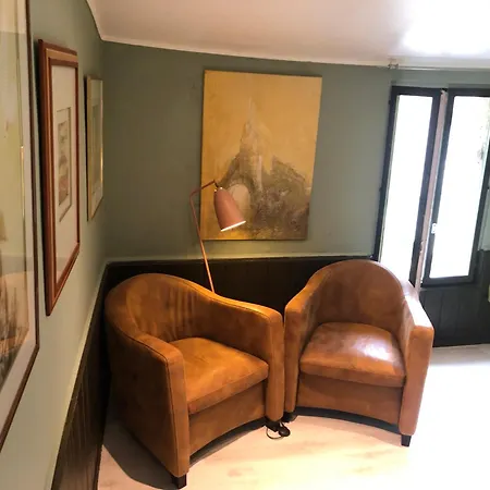 Le Surmelin 'ombres' Bed & Breakfast